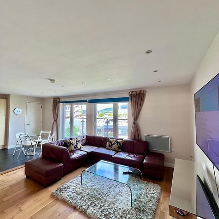 Great City Centre Getaway Apartment 2 Bed Near The Beach And Shopping Area Swansea Exterior foto
