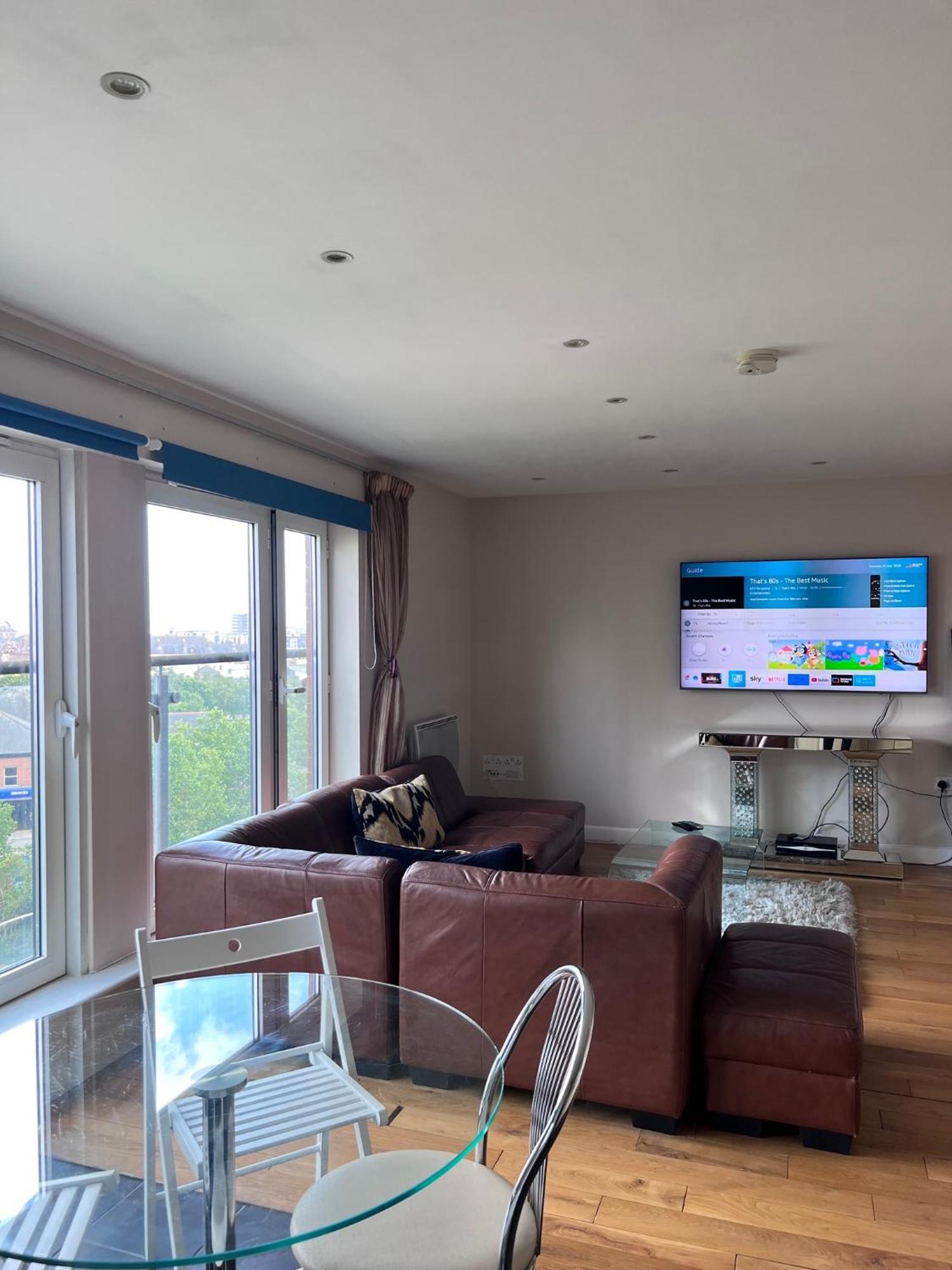 Great City Centre Getaway Apartment 2 Bed Near The Beach And Shopping Area Swansea Exterior foto